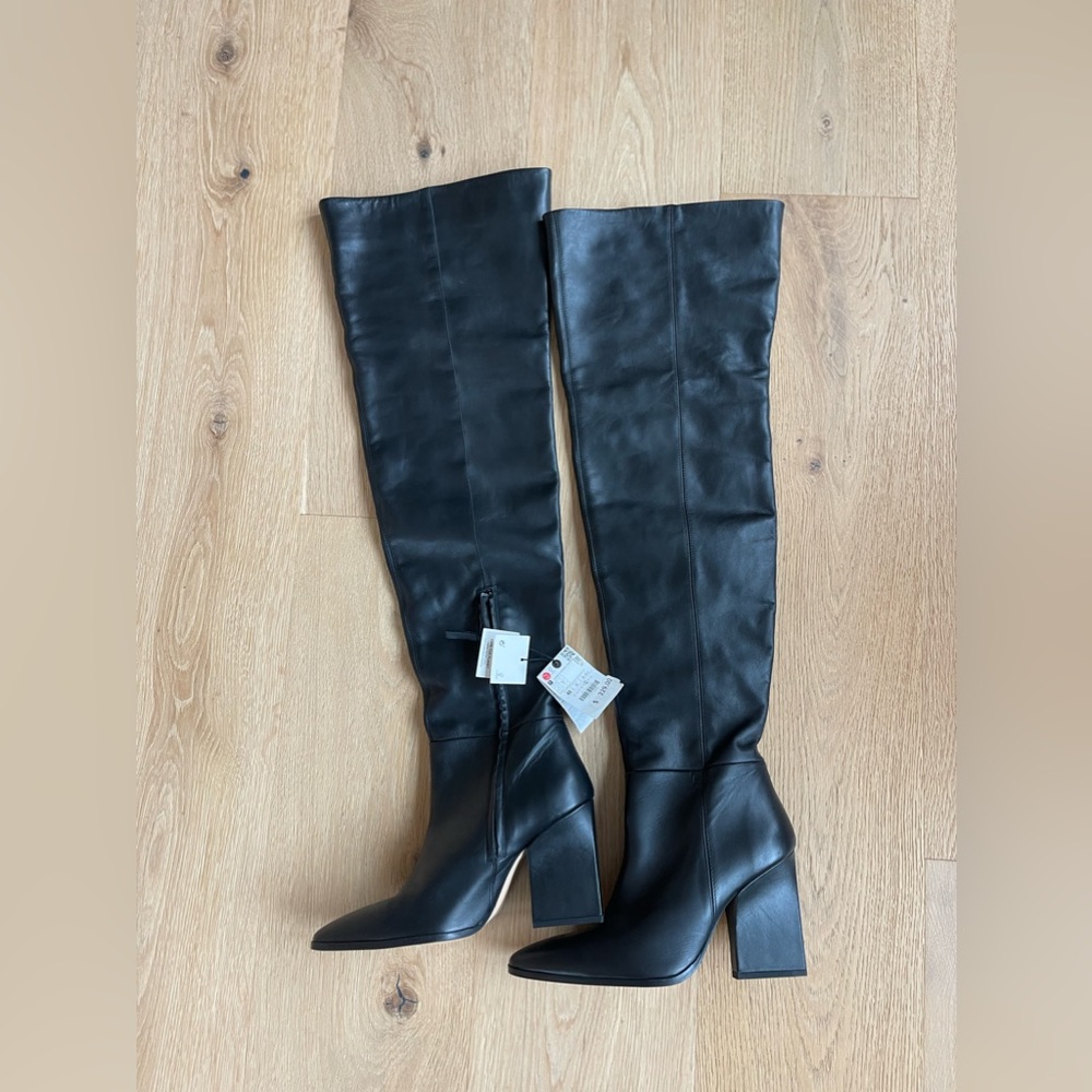 BNWT Zara knee high heeled boots